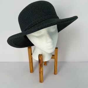 Women’s Betmar New York Black Wide Brim Hat